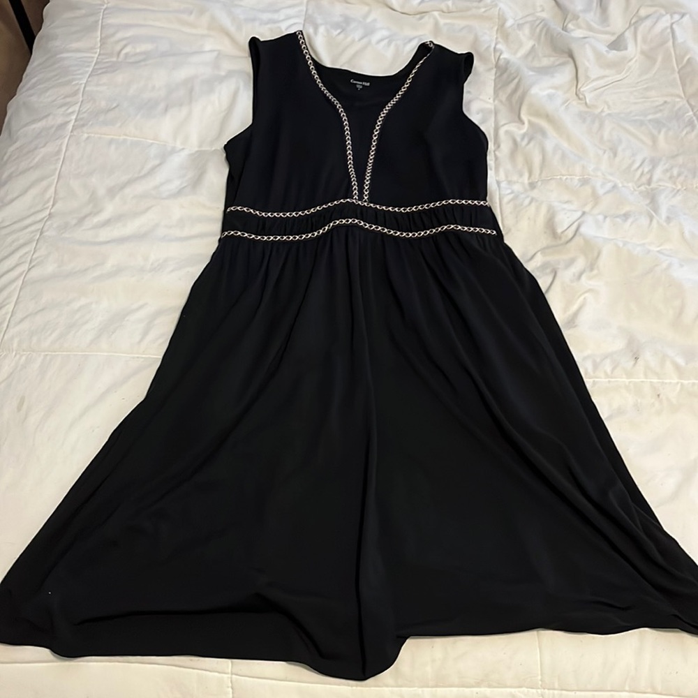 Women’s dress size small